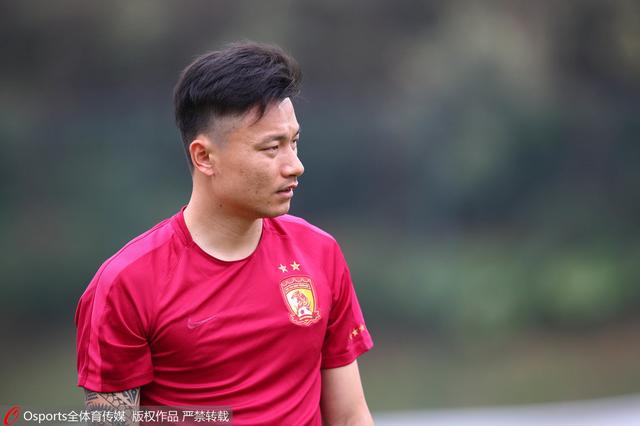 当这些言论在国家电视台公布于众后，如我所料，第一次小小的风暴便朝我袭来。